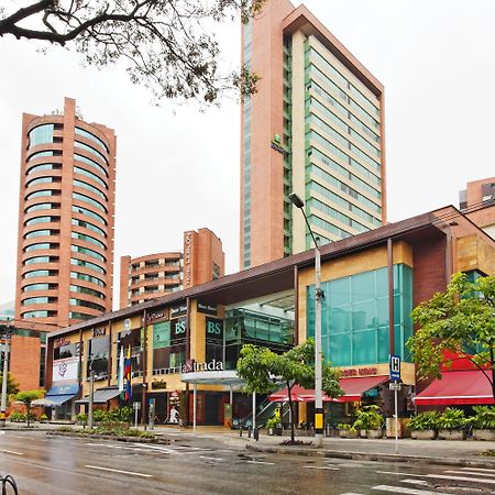 Hotel Holiday Inn Express & Suites Medellin By Ihg Kültér fotó