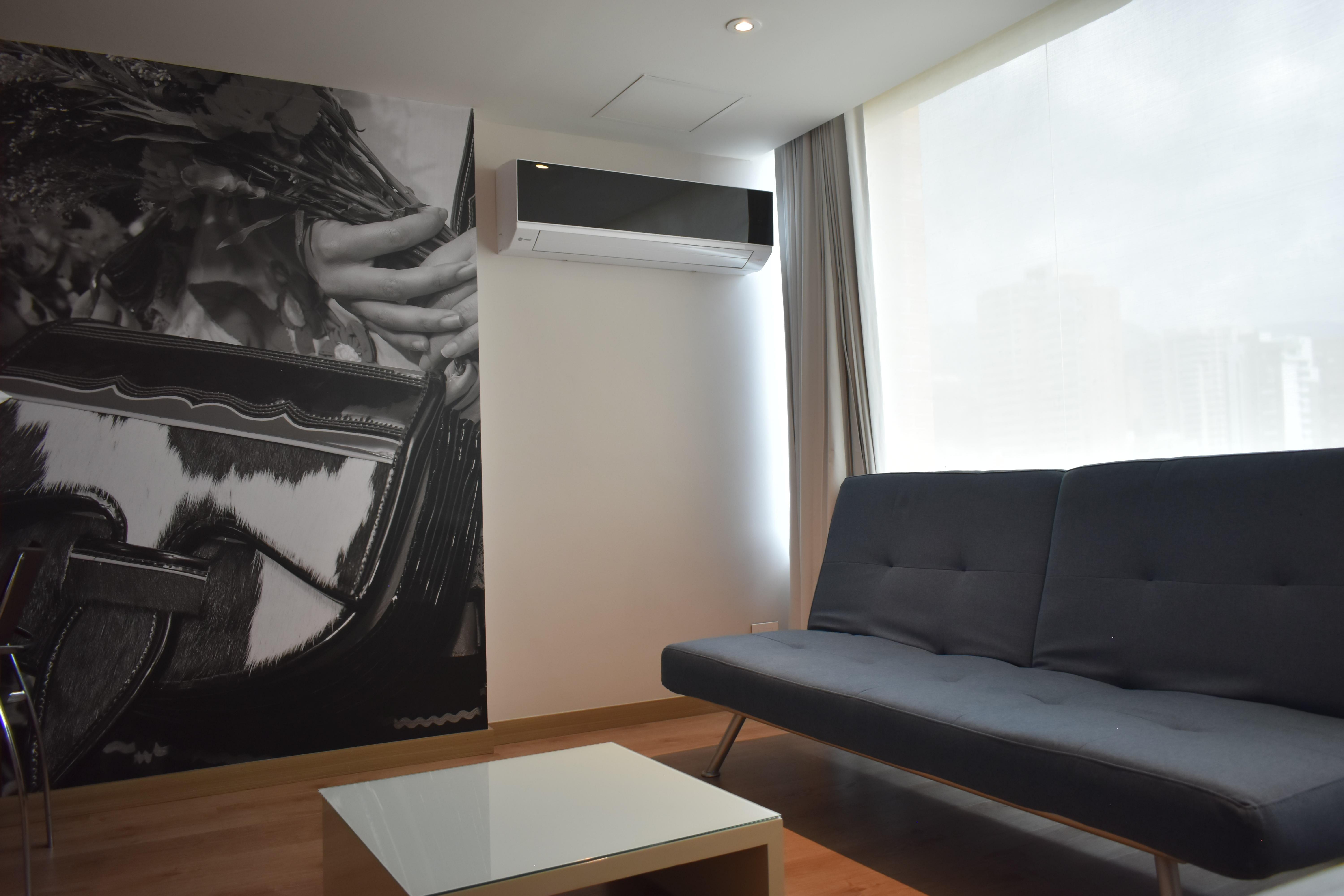 Hotel Holiday Inn Express & Suites Medellin By Ihg Kültér fotó
