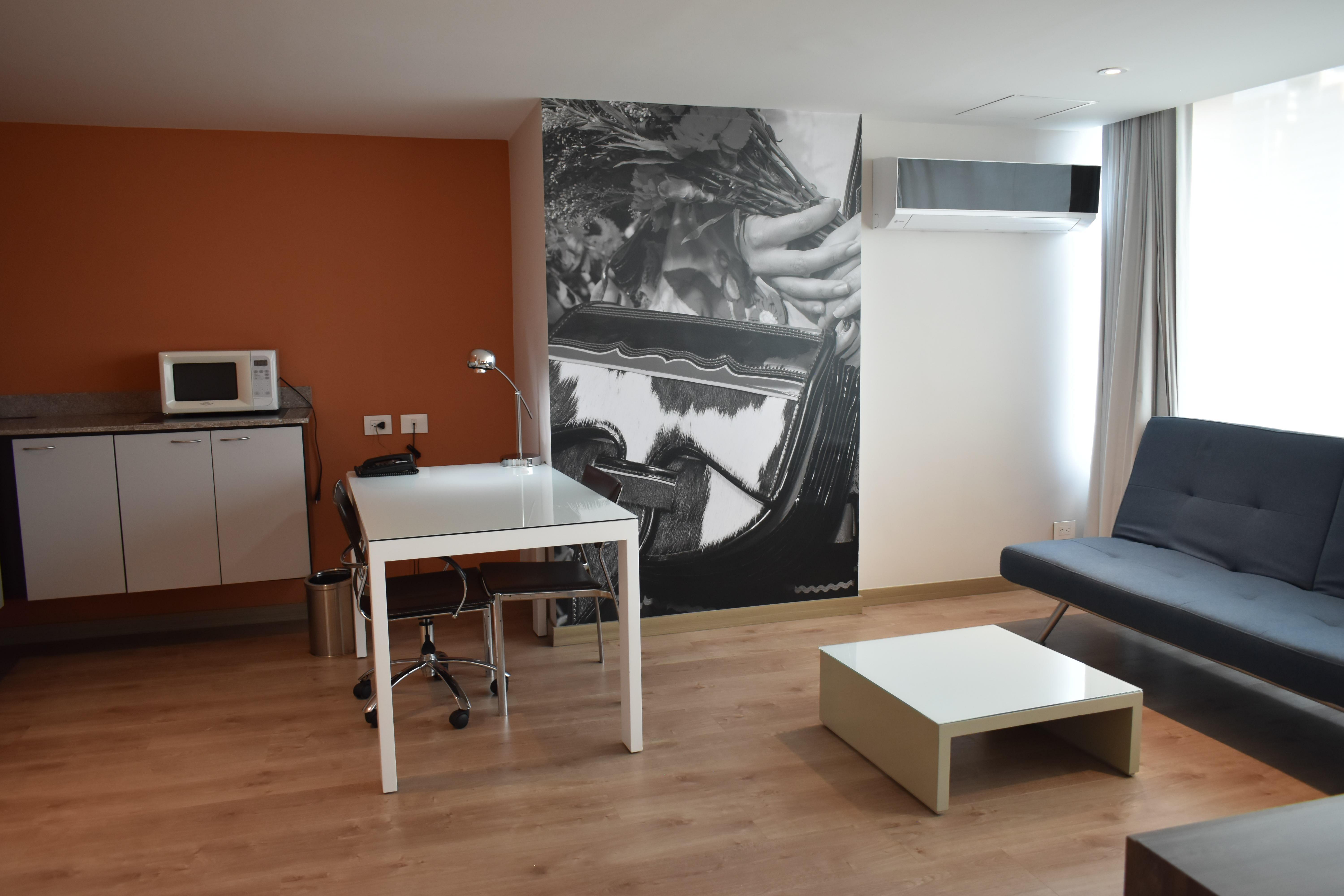 Hotel Holiday Inn Express & Suites Medellin By Ihg Kültér fotó