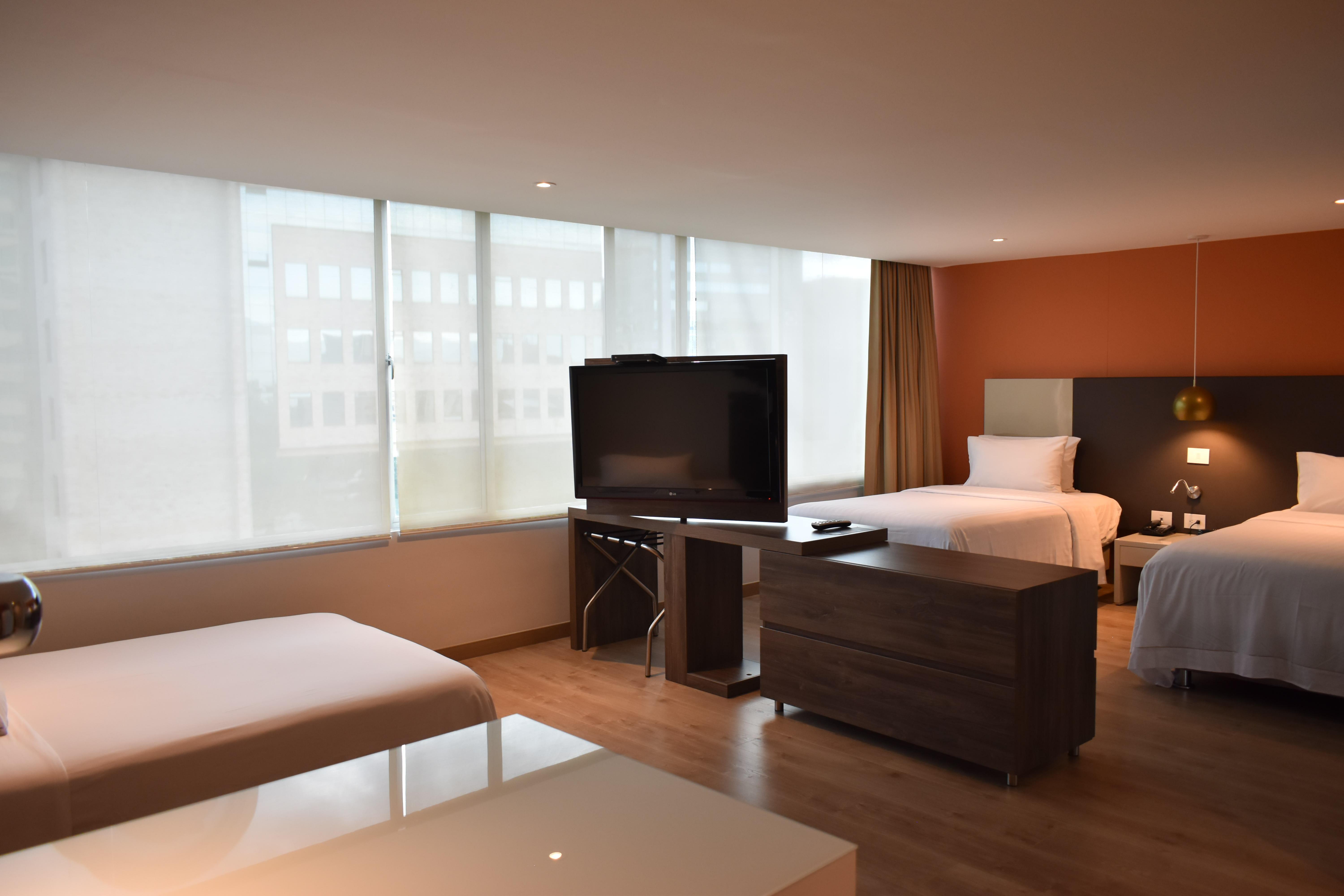 Hotel Holiday Inn Express & Suites Medellin By Ihg Kültér fotó